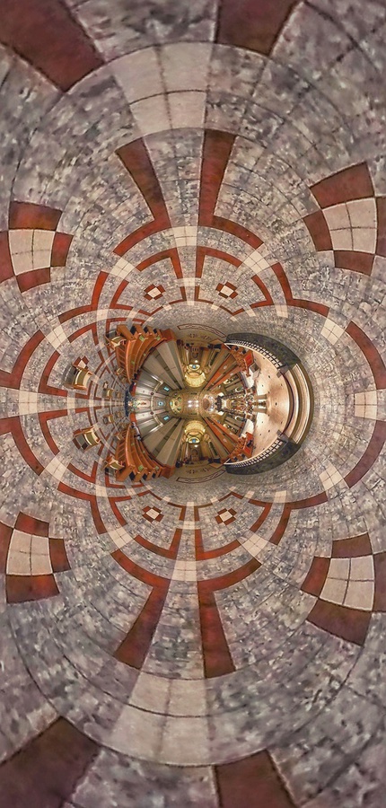 Mosaic Madness — œuvre circulaire 360° de la collection Vues sacrées